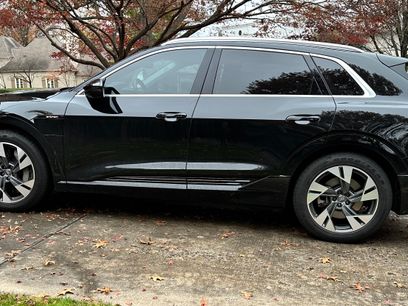 Used 2021 Audi e-tron Prestige w/ Prestige Package