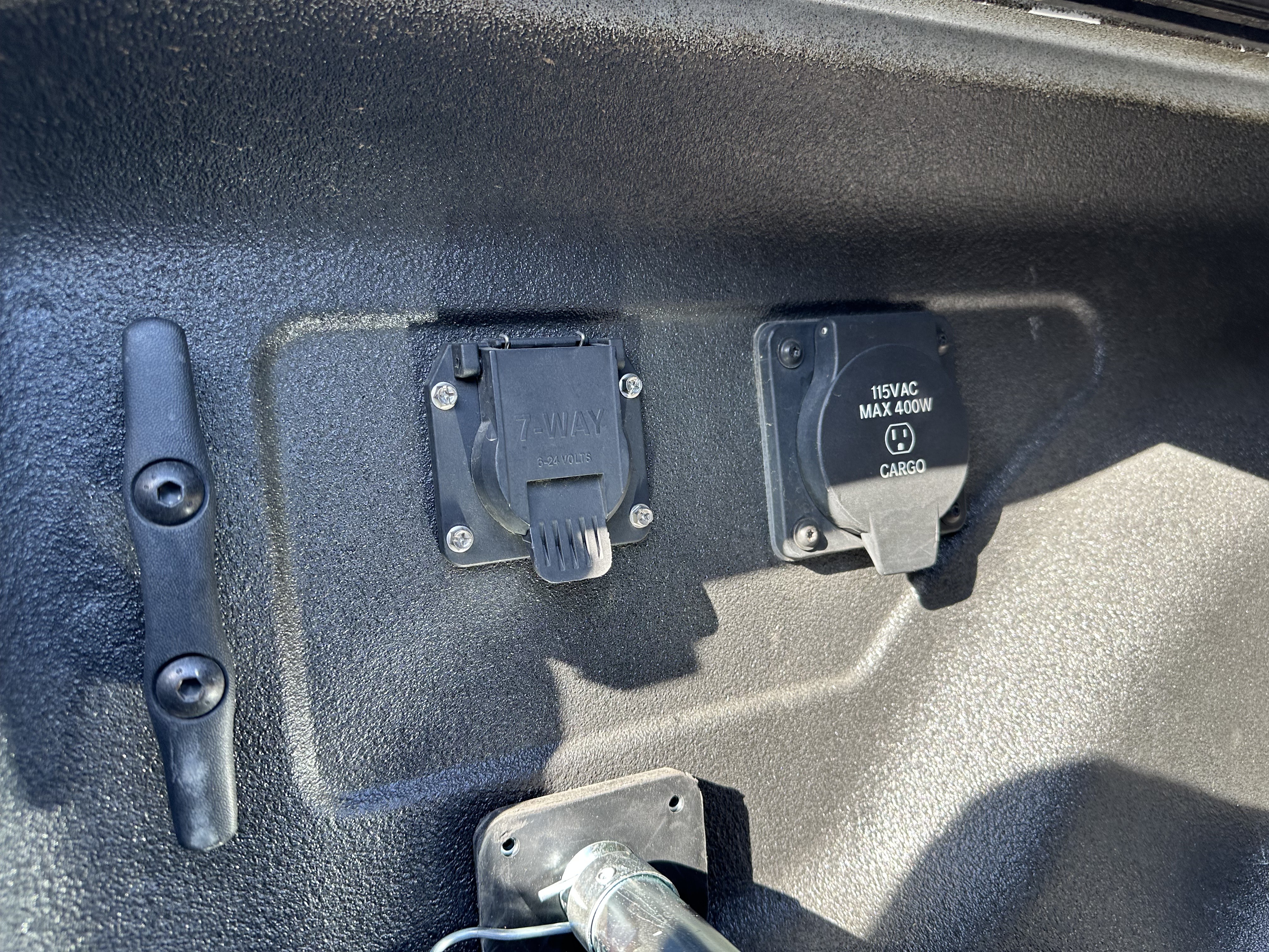 Used 2024 RAM 2500 Laramie AWD/4WD image 12