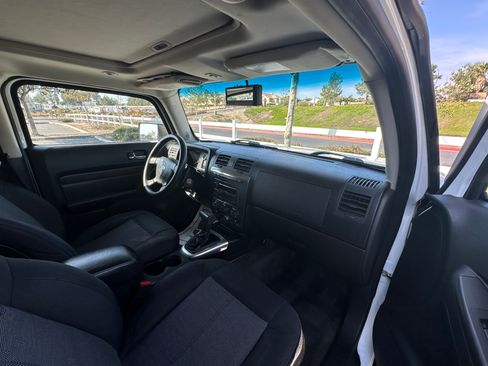 Used 2008 HUMMER H3 x Sport Utility 4D image 12