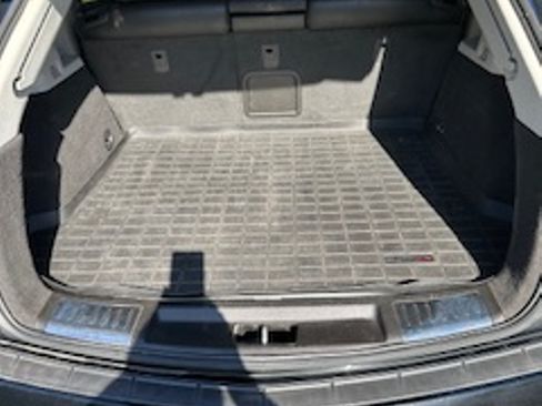 Used 2012 Cadillac SRX Luxury image 6