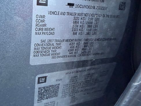 Used 2020 Chevrolet Silverado 1500 LT w/ Texas Edition image 6