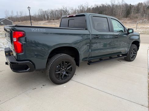 Used 2025 Chevrolet Silverado 1500 LT Trail Boss w/ Convenience Package II image 5