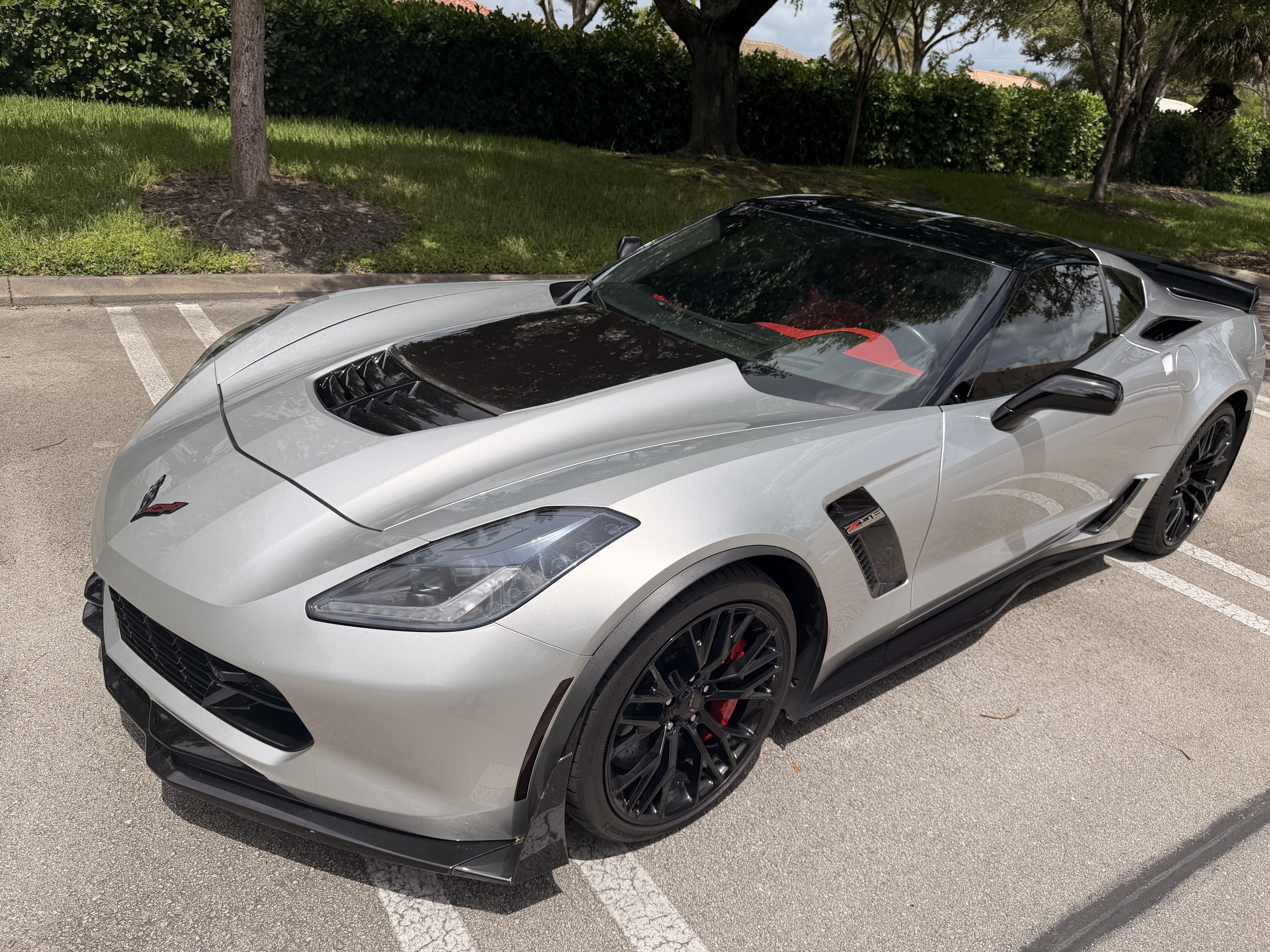 Used 2018 Chevrolet Corvette Z06 RWD image 1