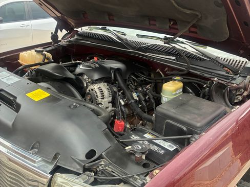 Used 2002 Chevrolet Silverado 1500 LS image 11