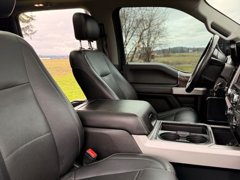 Used 2019 Ford F250 Lariat image 16