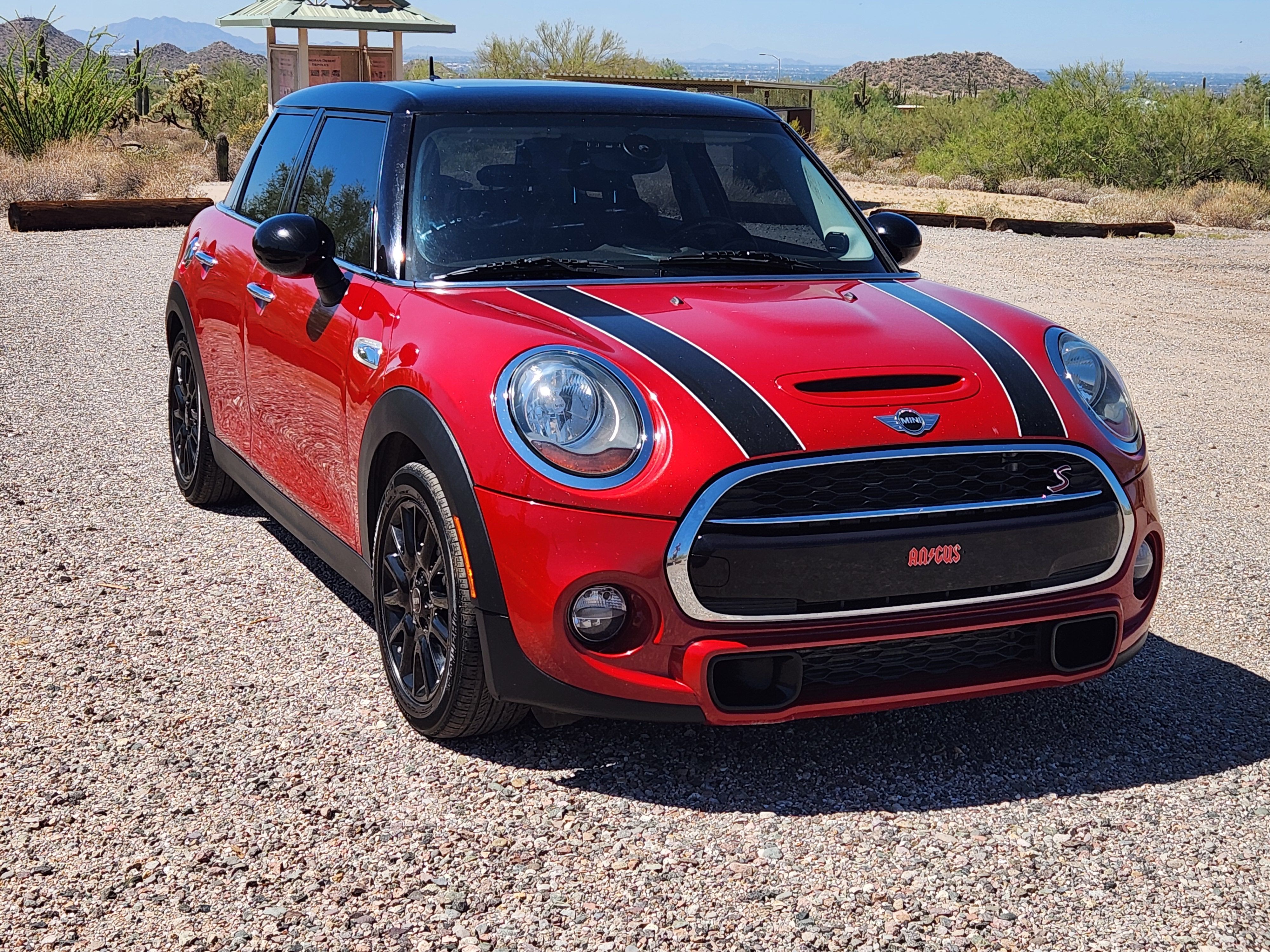 Used 2016 MINI Cooper S FWD image 2