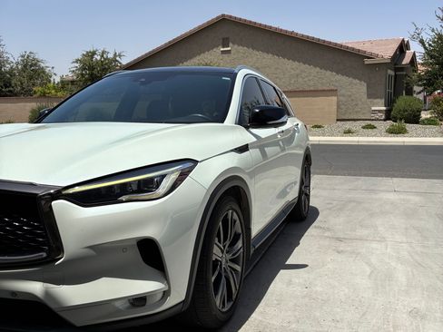 Used 2020 INFINITI QX50 Essential w/ Edition 30 Package FWD image 6