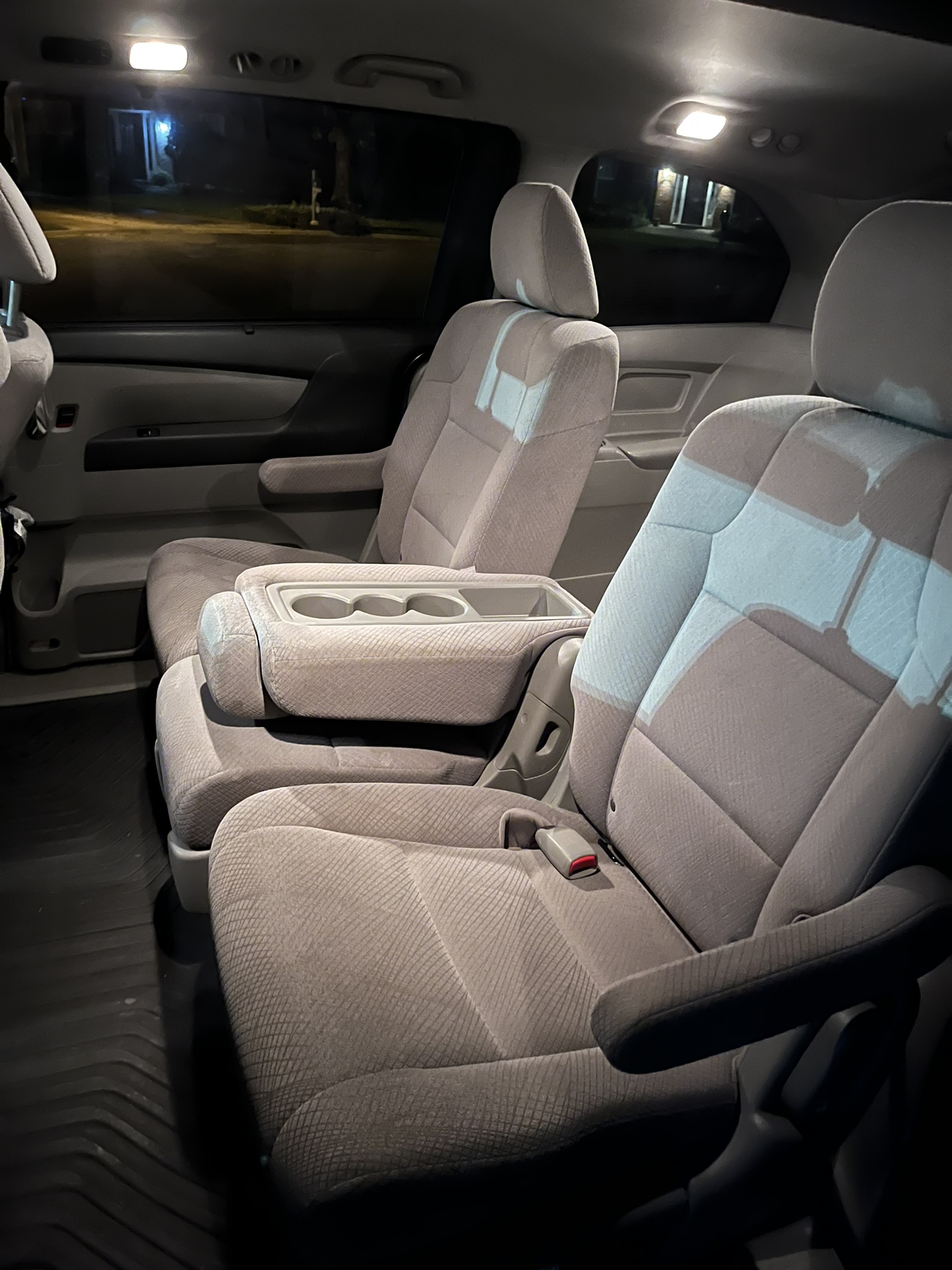 Used 2016 Honda Odyssey SE image 22