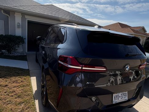 Used 2025 BMW X3 xDrive30i w/ Premium Package image 5