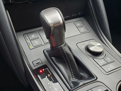 Used 2024 Lexus IS 350 F Sport w/ Memory Package image 11