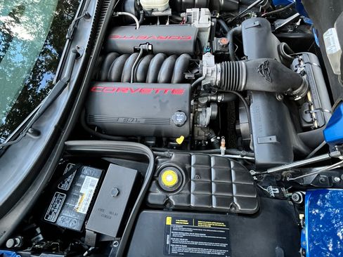 Used 2003 Chevrolet Corvette Convertible w/ Preferred Equipment Group1 image 17