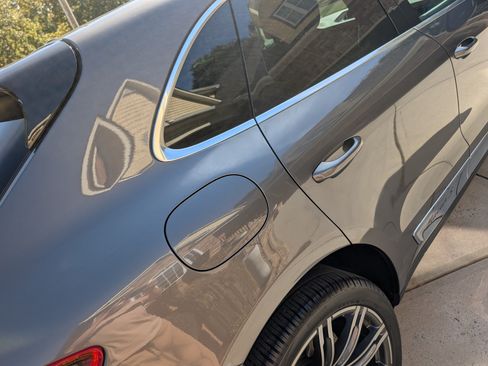 Used 2015 Porsche Macan S image 9