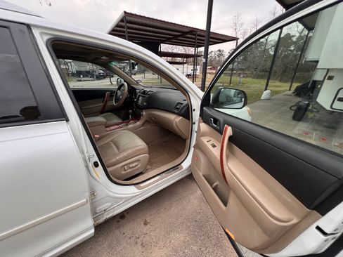 Used 2008 Toyota Highlander Limited image 12