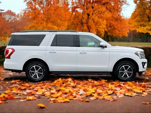 Used 2020 Ford Expedition Max XLT image 5