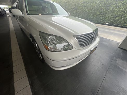 Used 2005 Lexus LS 430 image 8