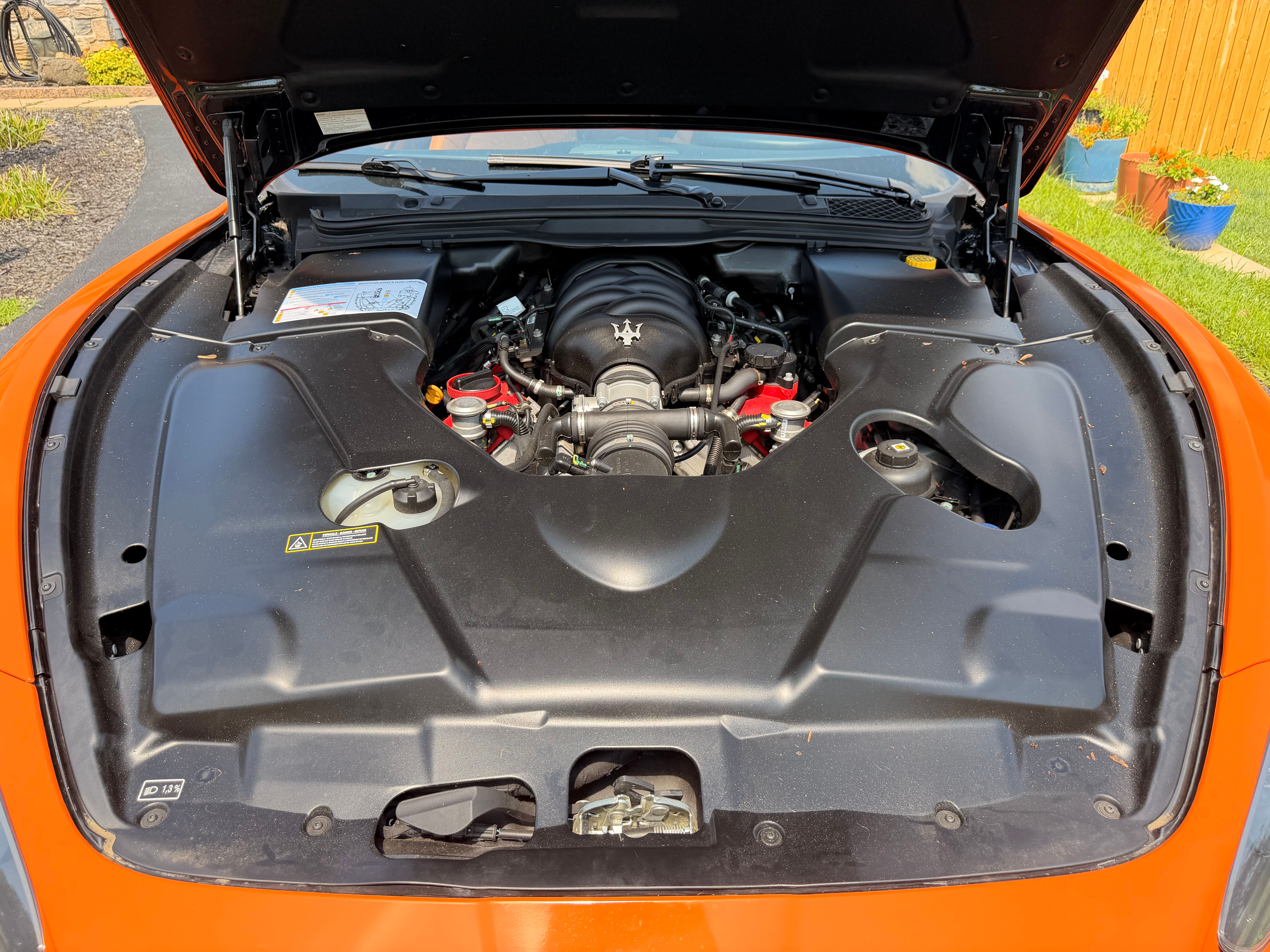 Used 2016 Maserati GranTurismo MC RWD image 28