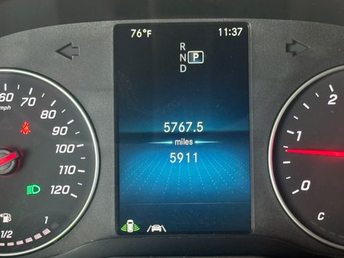 Used 2021 Mercedes-Benz Sprinter 2500 image 19