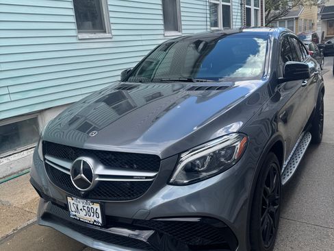 Used 2019 Mercedes-Benz GLE 63 AMG S image 1