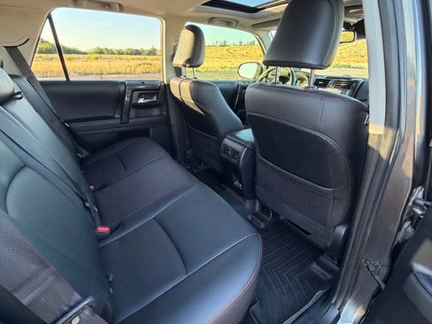 Used 2020 Toyota 4Runner TRD Off-Road Premium w/ Moonroof Package AWD/4WD image 13