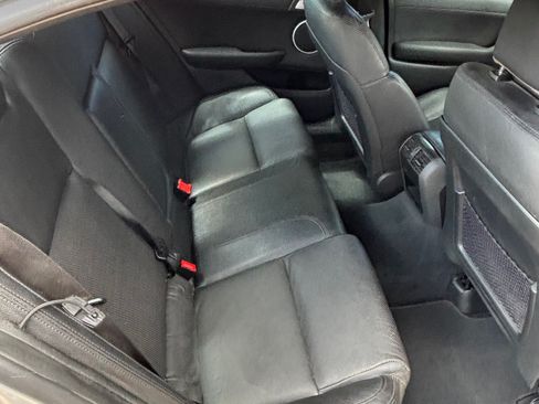 Used 2009 Pontiac G8 GT w/ Premium Package image 17