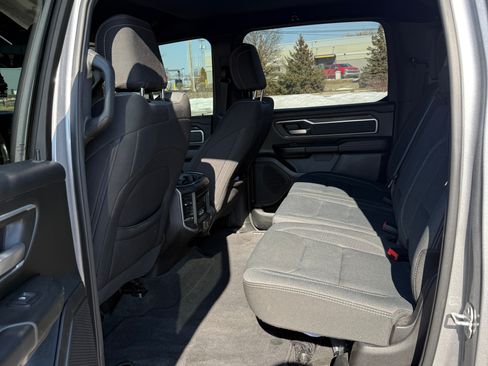 Used 2021 RAM 1500 Big Horn image 12