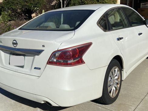 Used 2013 Nissan Altima 2.5 S image 2