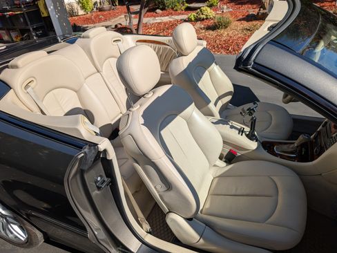 Used 2008 Mercedes-Benz CLK 350 Cabriolet image 8