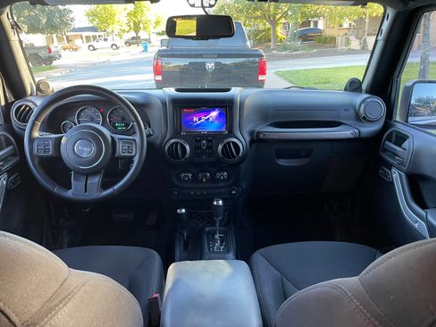 Used 2014 Jeep Wrangler Unlimited Sport w/ Quick Order Package 24S image 15