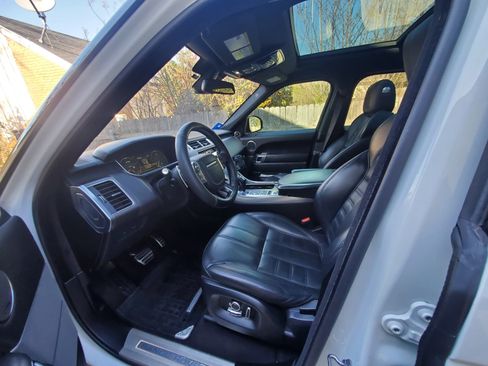 Used 2016 Land Rover Range Rover Sport HSE AWD/4WD image 19