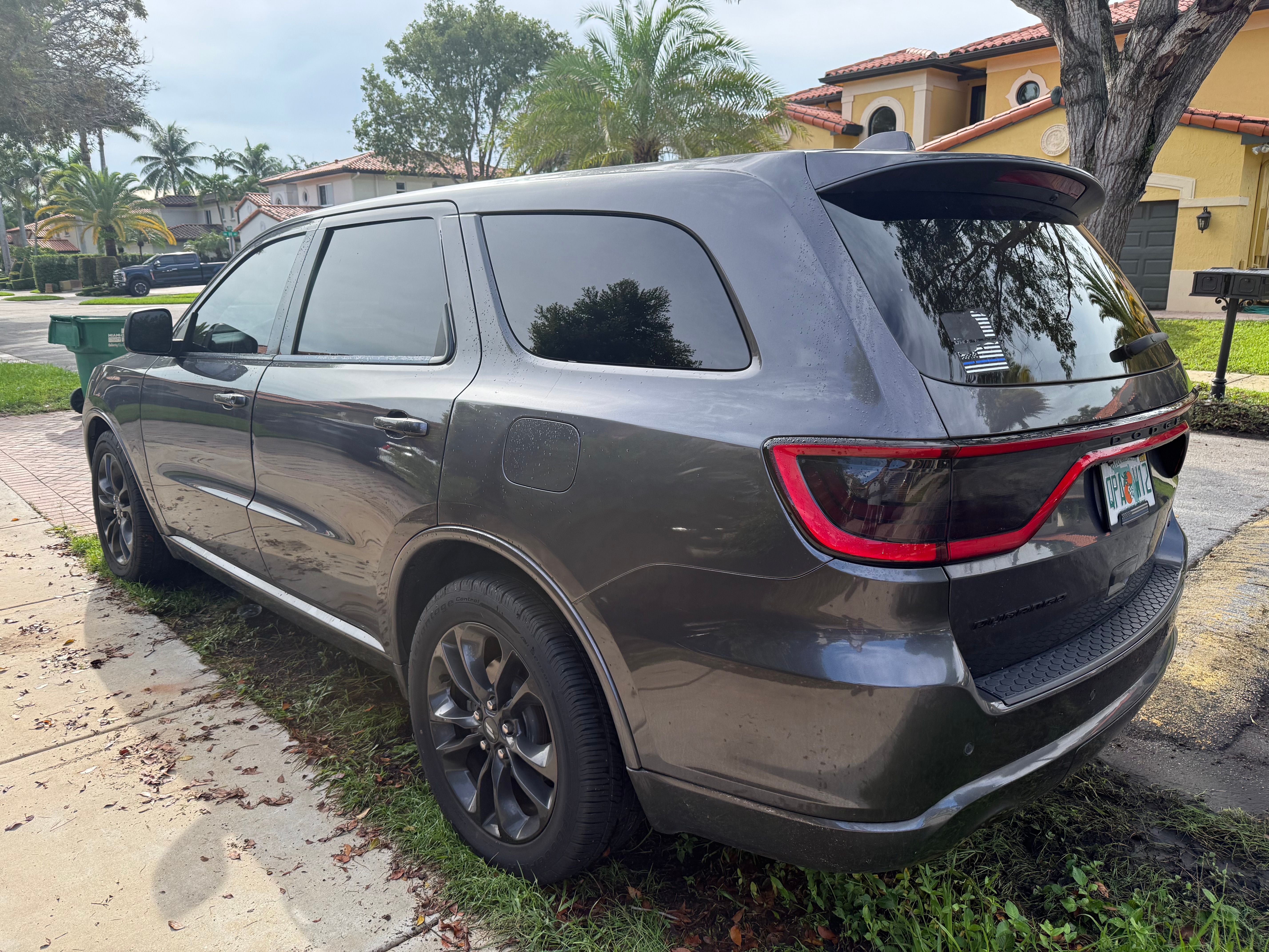 Used 2021 Dodge Durango GT w/ Blacktop Package RWD image 2