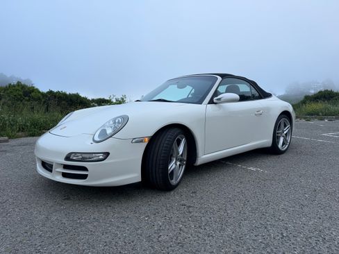 Used 2008 Porsche 911 Cabriolet image 1