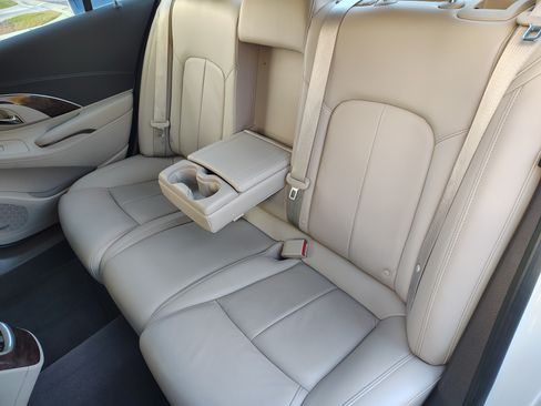 Used 2014 Buick LaCrosse Leather image 16