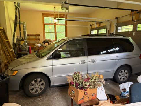 Used 2002 Honda Odyssey EX image 1