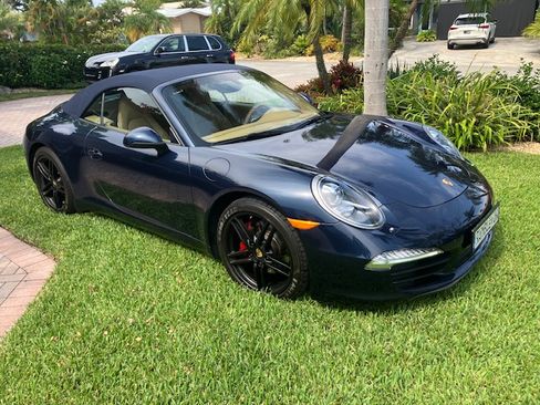 Used 2014 Porsche 911 Carrera image 1