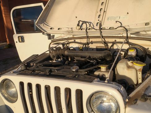 Used 1997 Jeep Wrangler Sport image 10