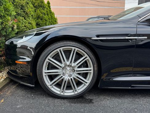 Used 2009 Aston Martin DBS Coupe image 4