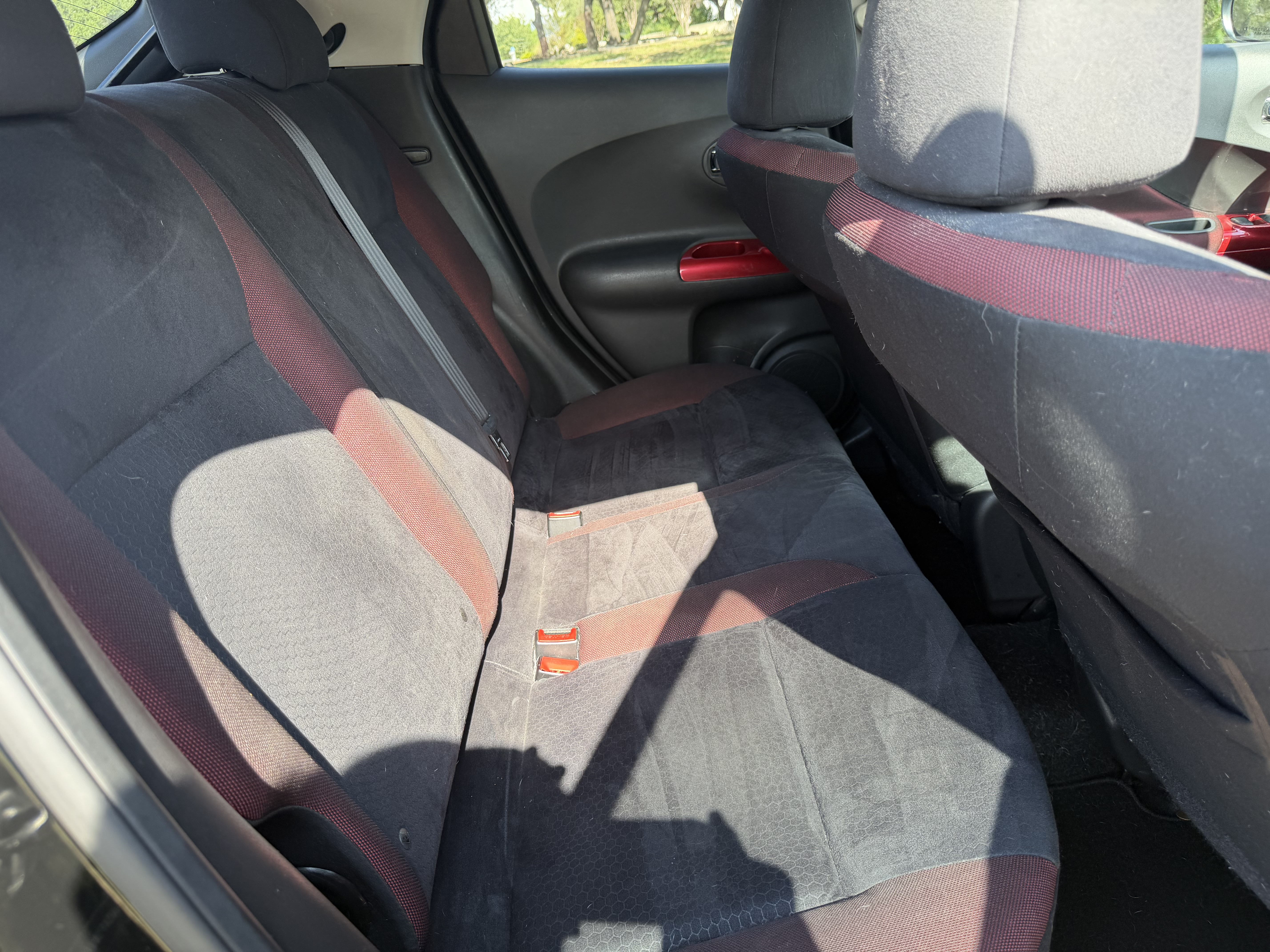 Used 2012 Nissan Juke SV AWD/4WD image 17