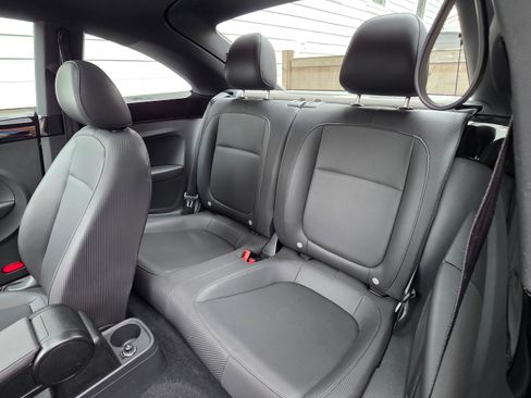 Used 2013 Volkswagen Beetle 2.5 Fender image 11