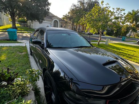Used 2019 Dodge Charger Scat Pack w/ Plus Group image 22