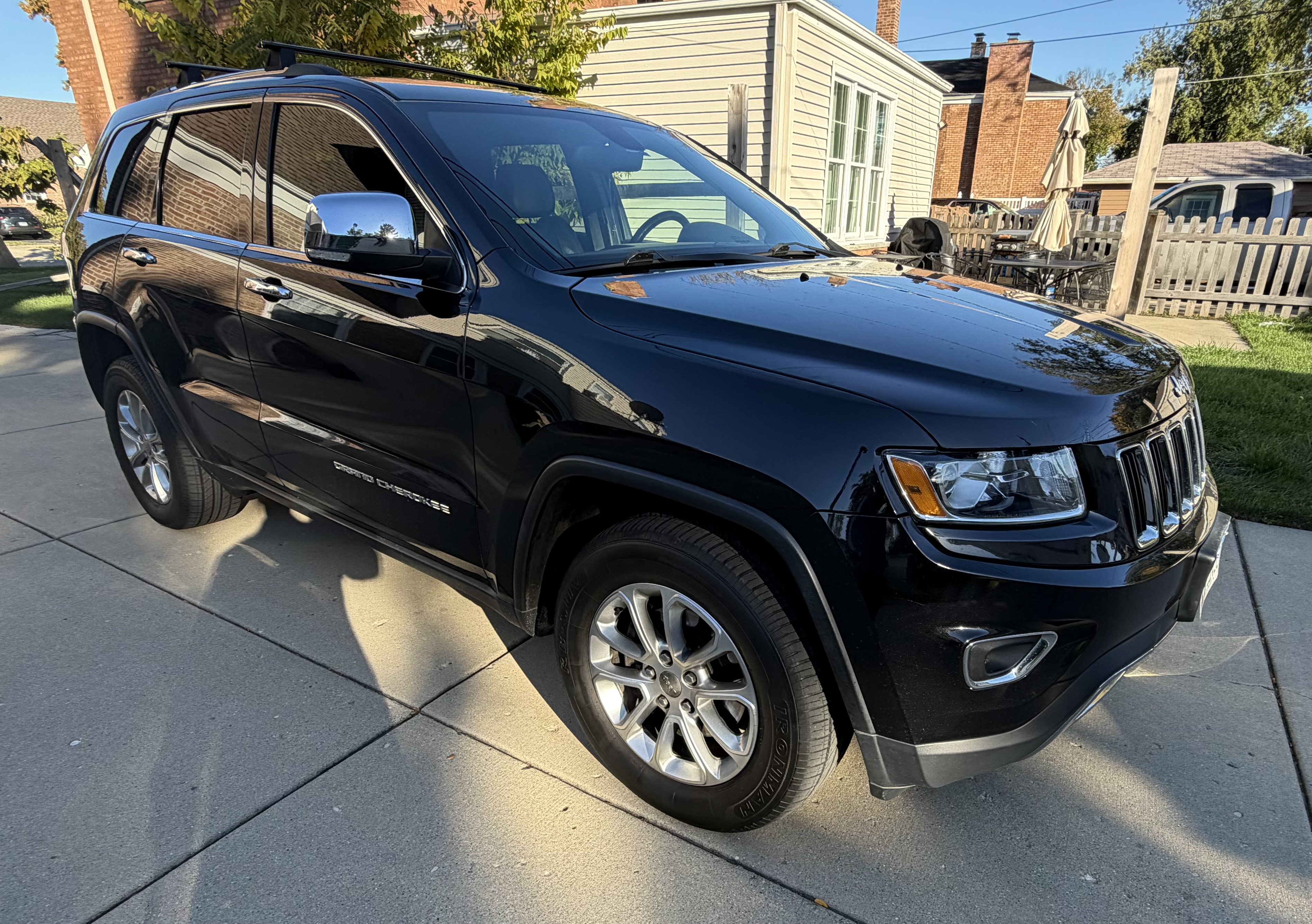 Used 2014 Jeep Grand Cherokee Limited AWD/4WD image 1
