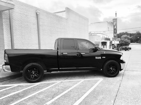 Used 2013 RAM 1500 Big Horn image 16