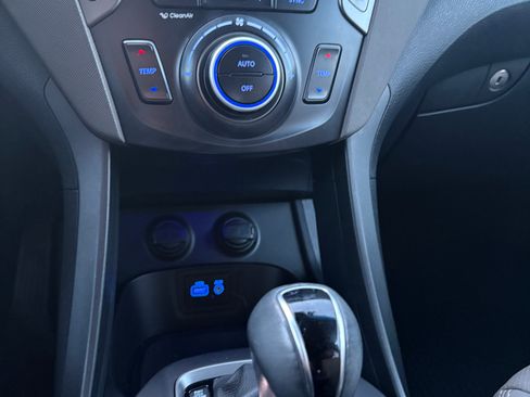 Used 2019 Hyundai Santa Fe XL SE w/ SE Premium Package 02 image 8