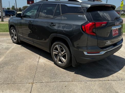 Used 2018 GMC Terrain SLT w/ Preferred Package FWD image 5
