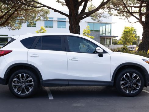 Used 2016 MAZDA CX-5 Grand Touring AWD/4WD image 2