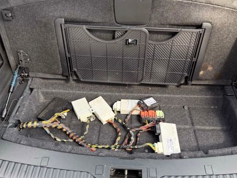 Used 2009 BMW 535i xDrive 535i xDrive Sport Wagon 4D image 9