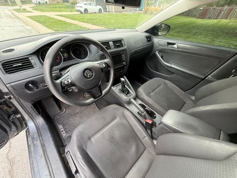 Used 2015 Volkswagen Jetta S FWD image 6