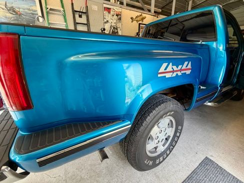 Used 1992 Chevrolet Silverado 1500 4x4 Regular Cab image 6