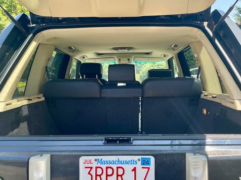 Used 2004 Land Rover Range Rover HSE image 25