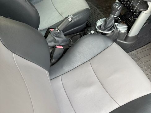 Used 2005 MINI Cooper S image 9