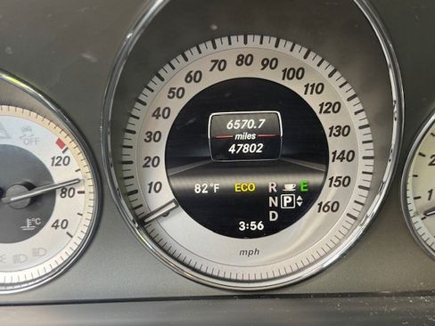 Used 2013 Mercedes-Benz GLK 350 2WD image 15